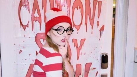Nerdy young cutie Cleo Clementine is sucking a big cock on the knees